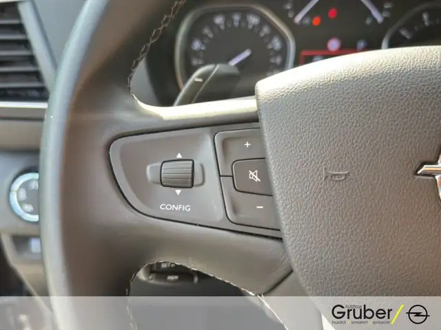 Opel Zafira view 15