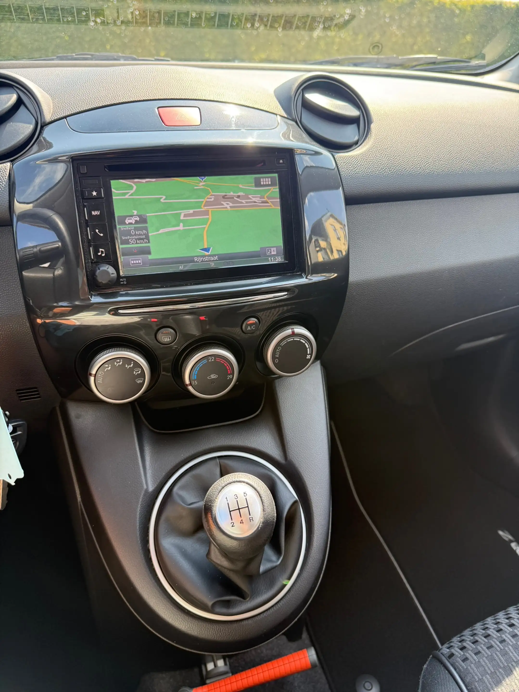 Mazda 2 1.3 Silver Edition 77.000KM | 1e Eigenaar | Airco — photo 13
