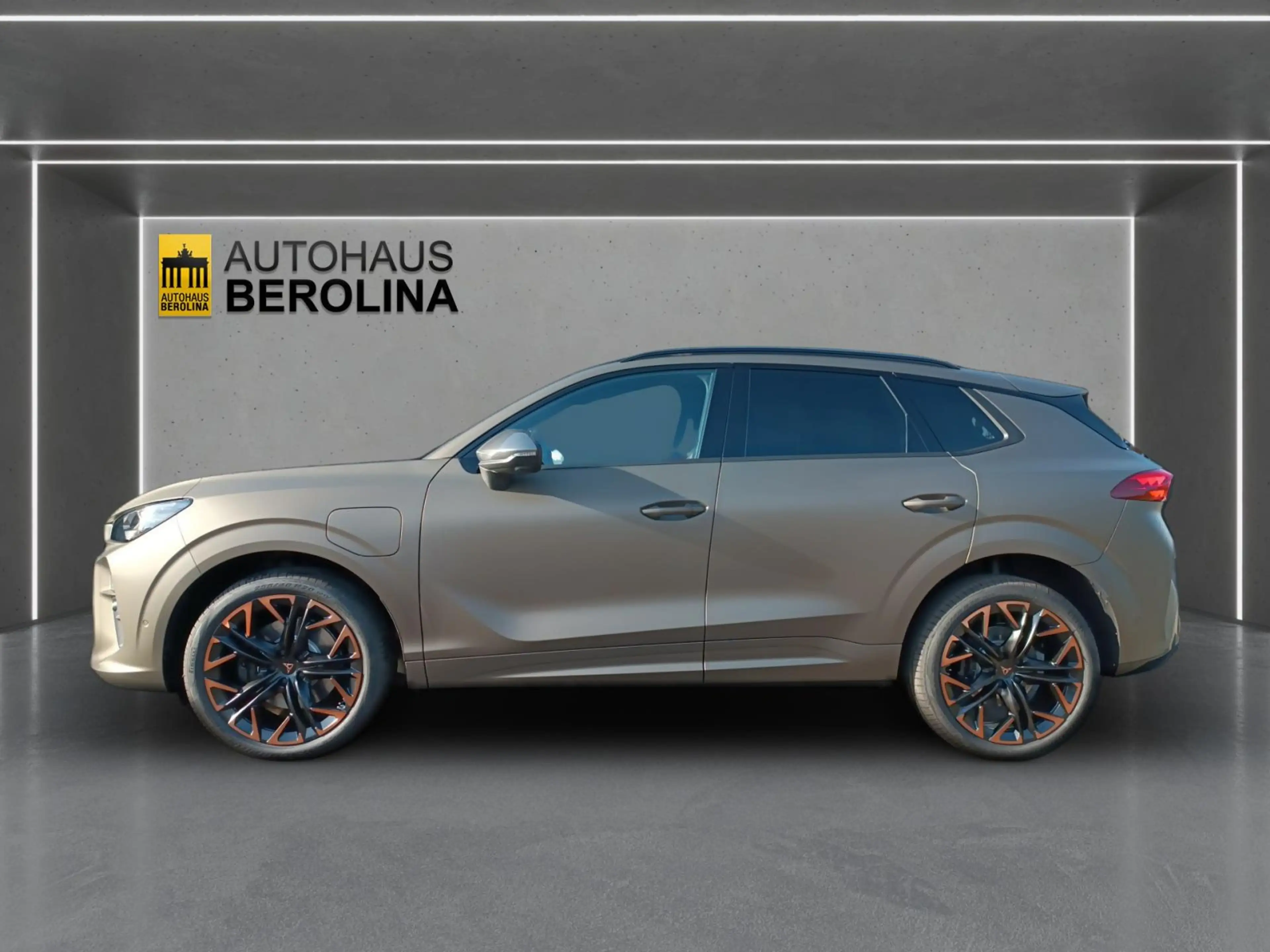 CUPRA Terramar 1.5 e-Hybrid VZ DSG *PANO*MATRIX*AHK* — photo 4