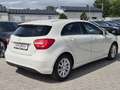 Mercedes-Benz A 180 BlueEfficiency BI-XENON*PDC*SHZ*SPORTSITZE Weiß - thumbnail 3