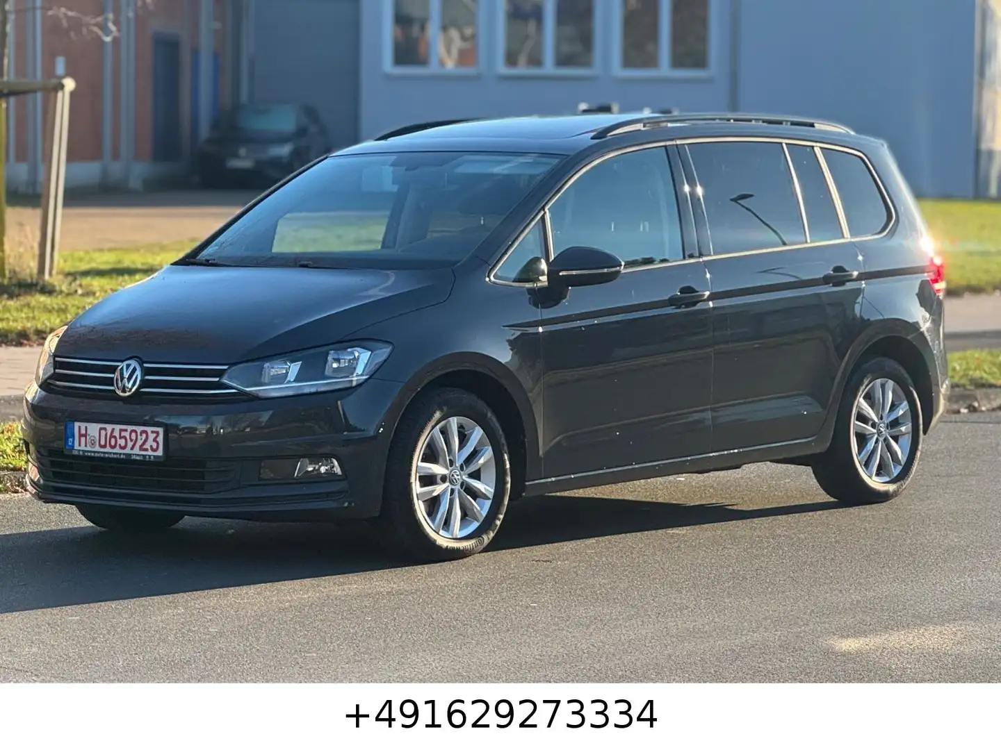 Volkswagen Touran 2.0 Comfortline PANO/1 HAND/NAVI/ALU/PDC/ Grau - 1