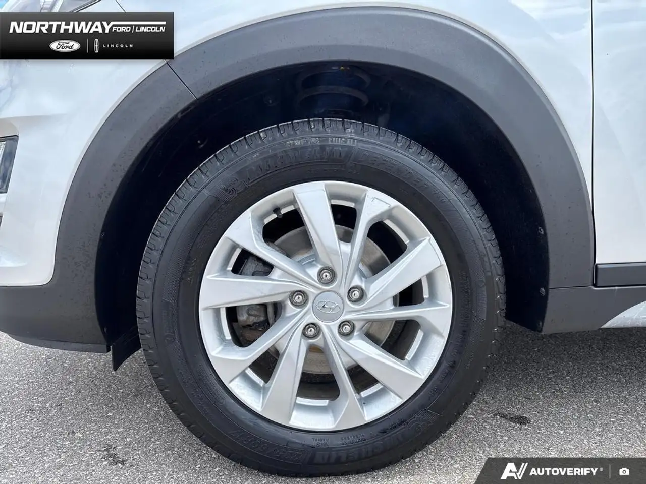 Hyundai TUCSON снимка Hyundai TUCSON