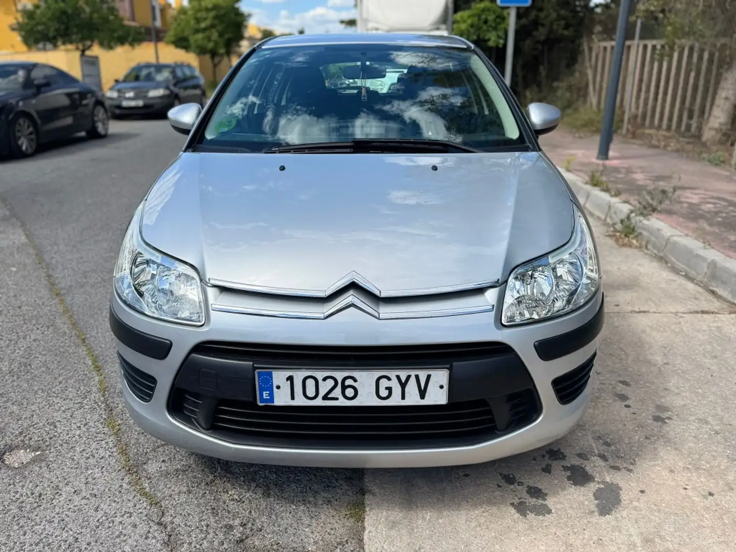 Citroen C4 1.4i 16v LX Gris - 2