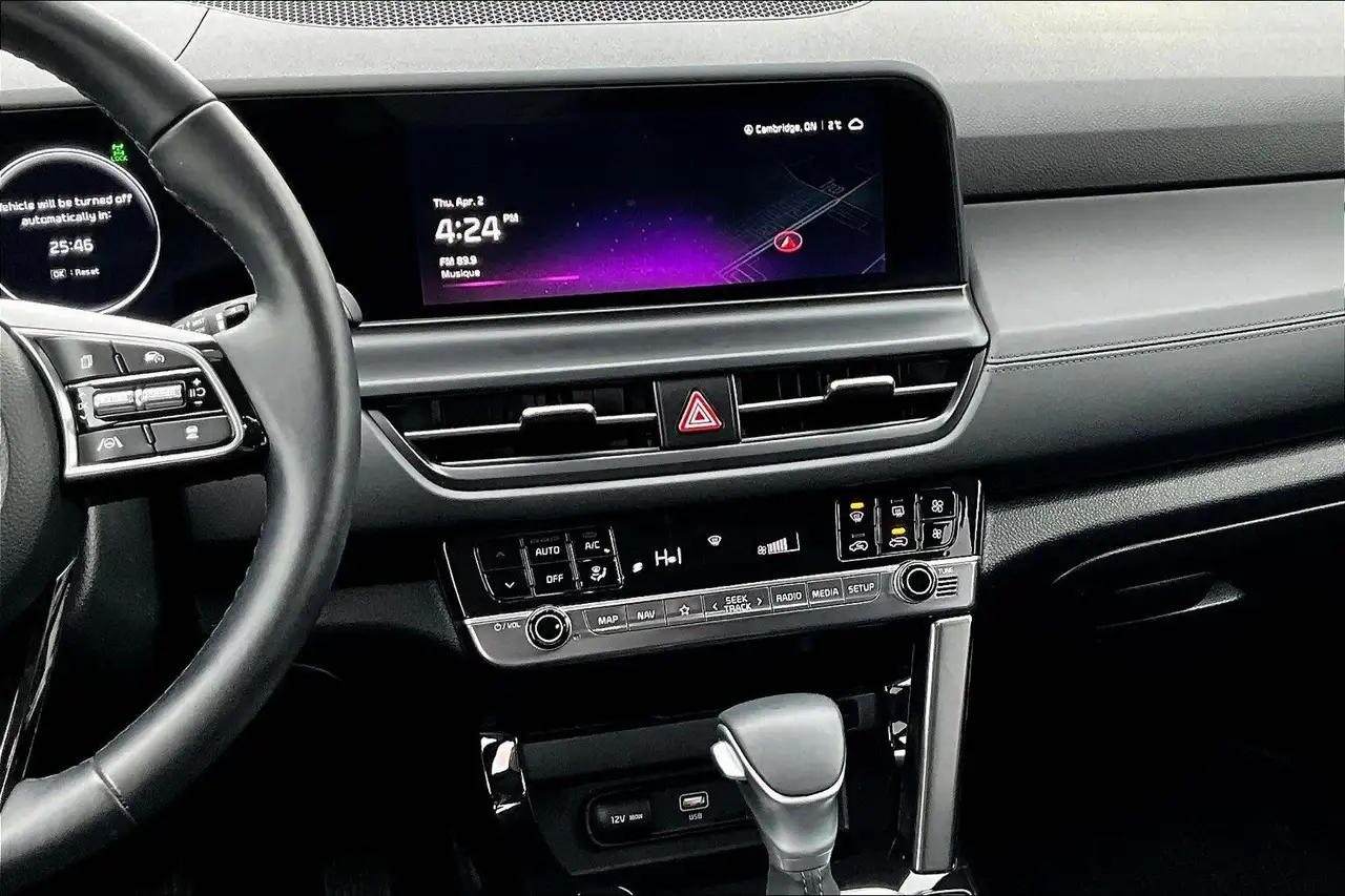 Kia Seltos снимка Kia Seltos