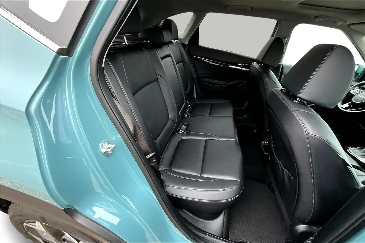 Kia Seltos снимка Kia Seltos