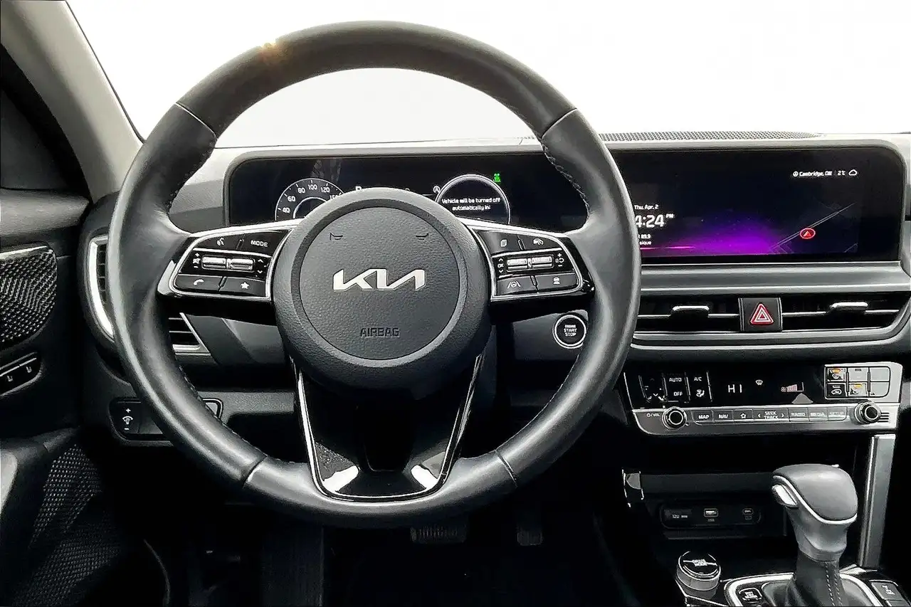 Kia Seltos снимка Kia Seltos