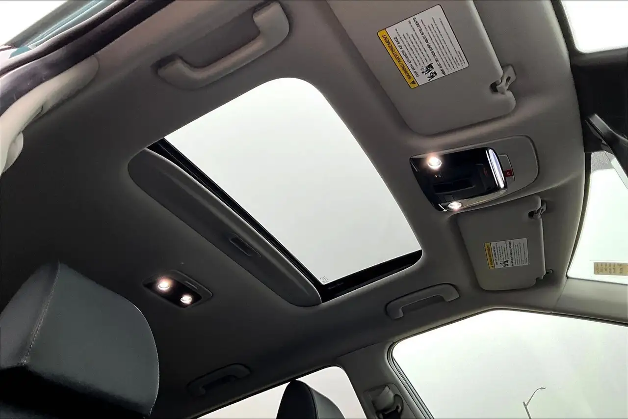 Kia Seltos снимка Kia Seltos