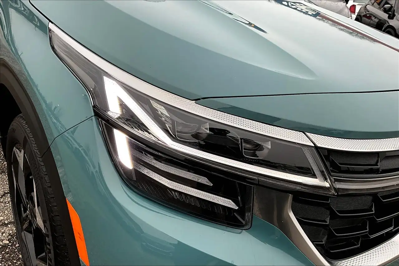 Kia Seltos снимка Kia Seltos