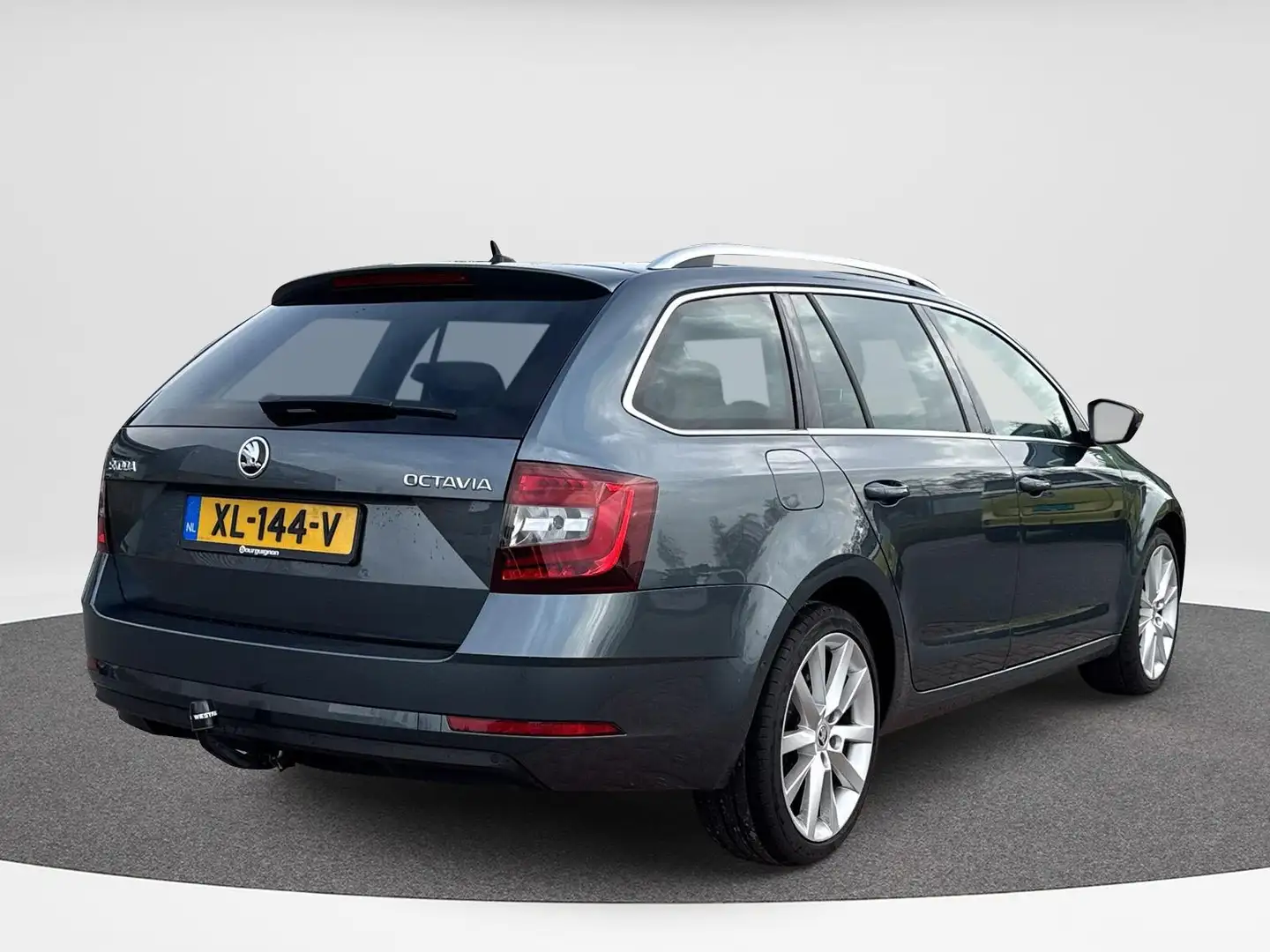 Skoda Octavia Combi 1.5 TSI Greentech Style Business | Automaat Grau - 2