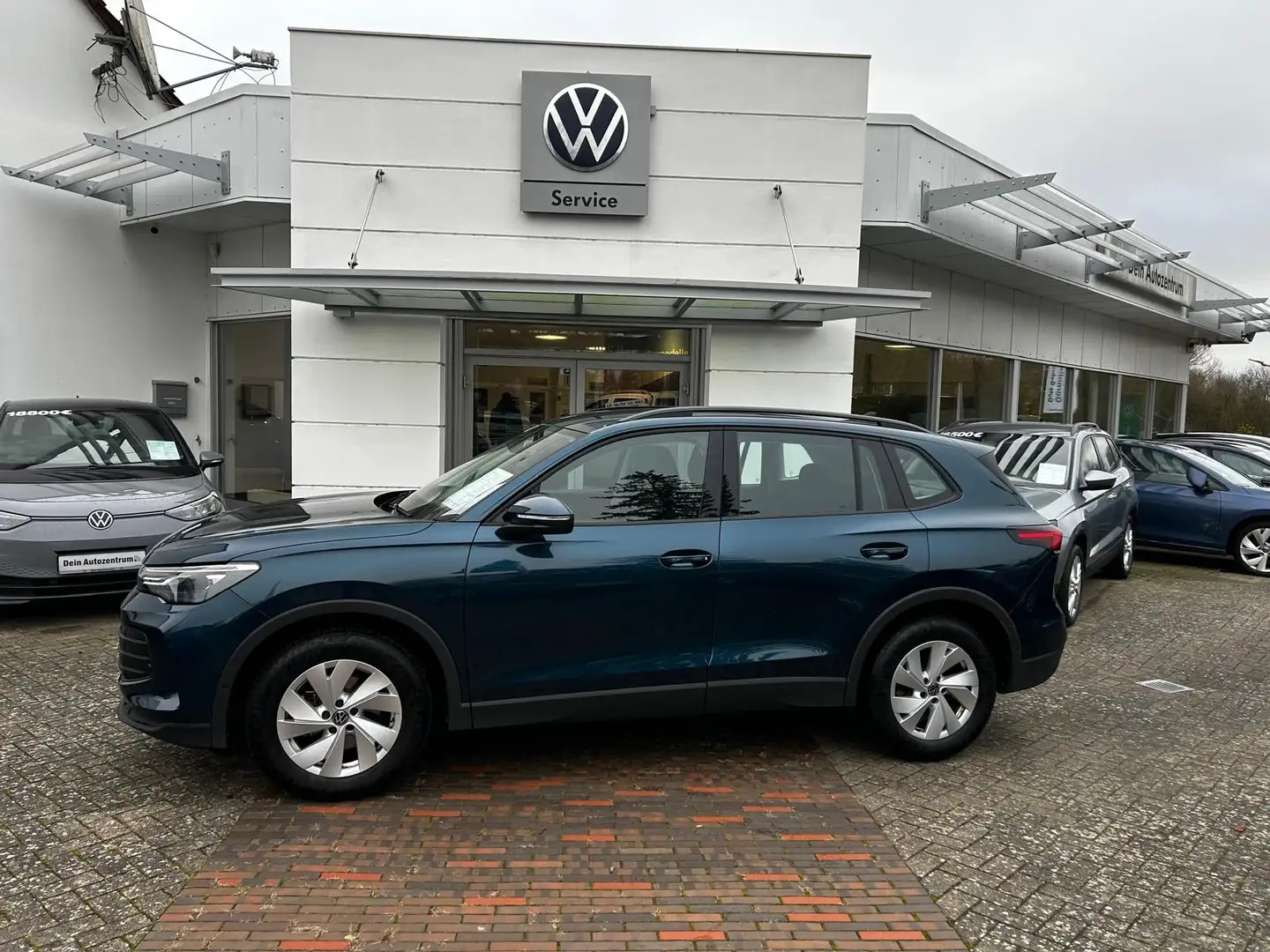 Volkswagen Tiguan CT 1.5 eTSI DSG Blau - 2