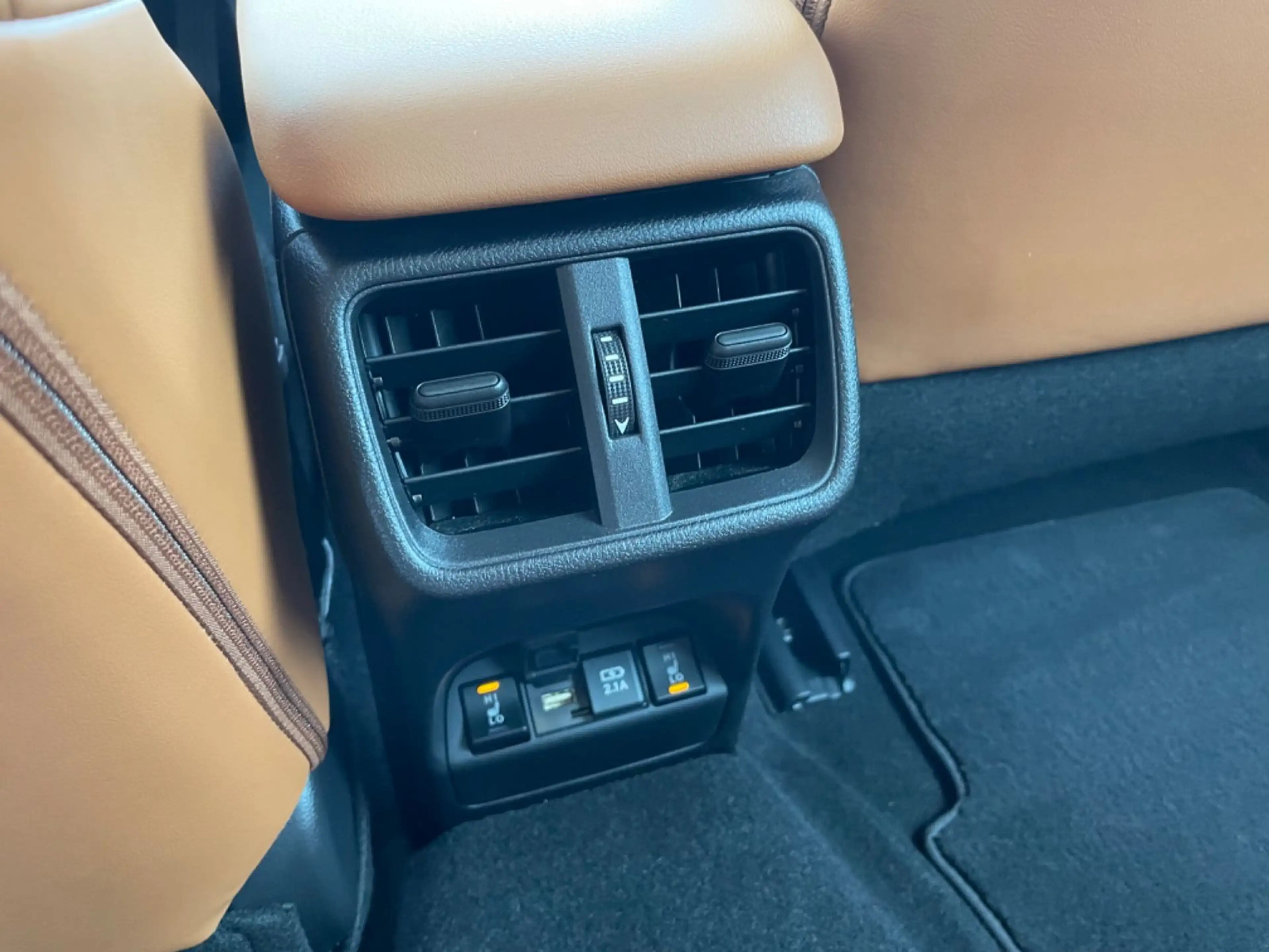 Lexus UX 300e EXECUTIVE PAKET** — photo 6