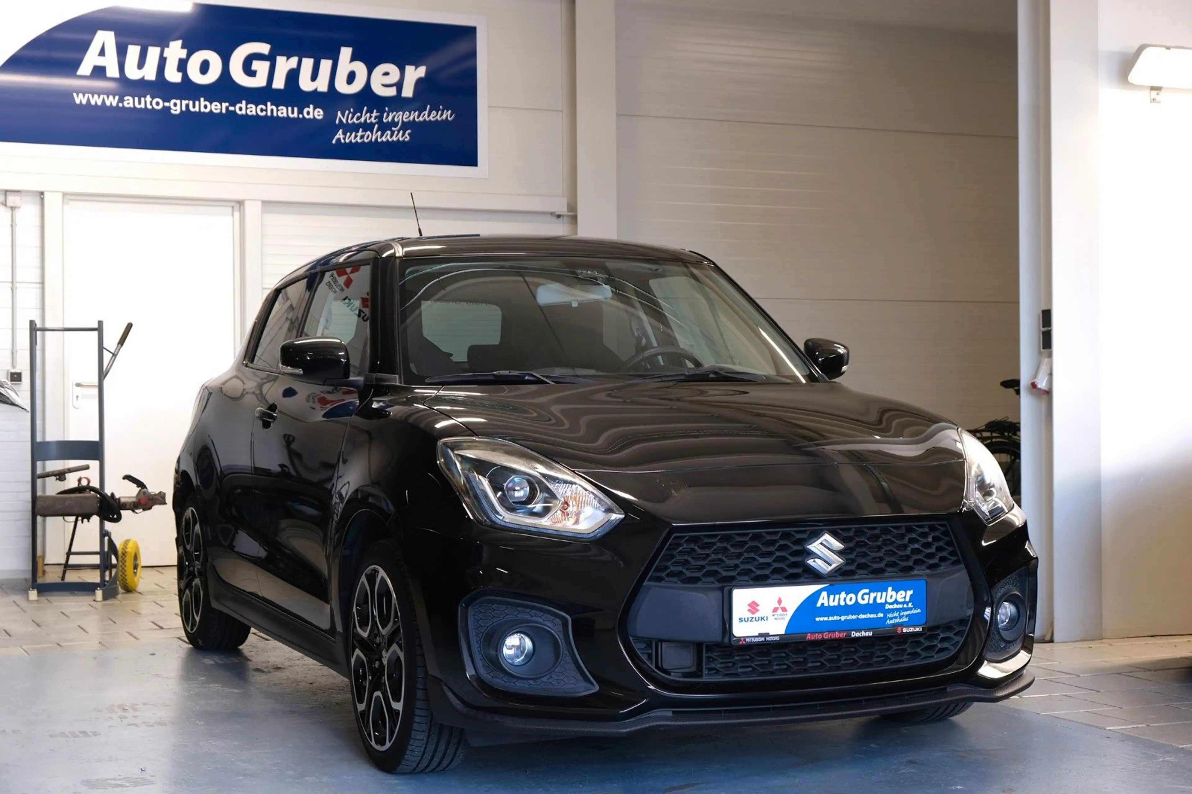 Suzuki Swift 1.4 BOOSTERJET Sport DAB*NAVI*LED — photo 3