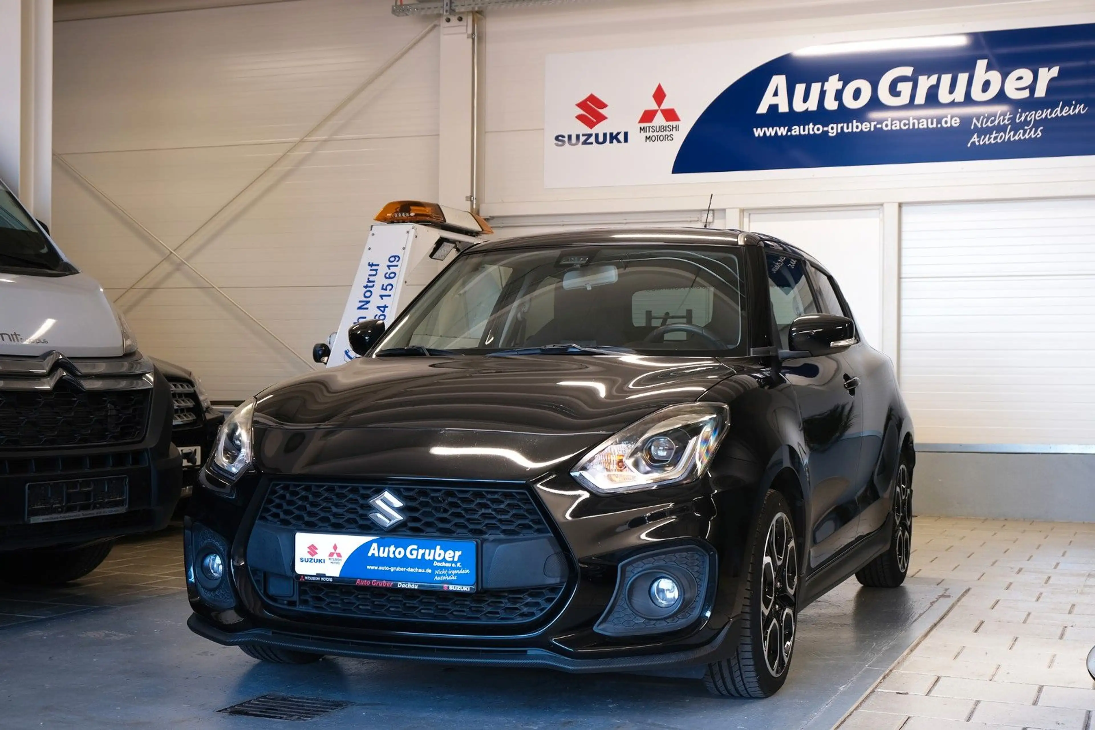 Suzuki Swift 1.4 BOOSTERJET Sport DAB*NAVI*LED — photo 2