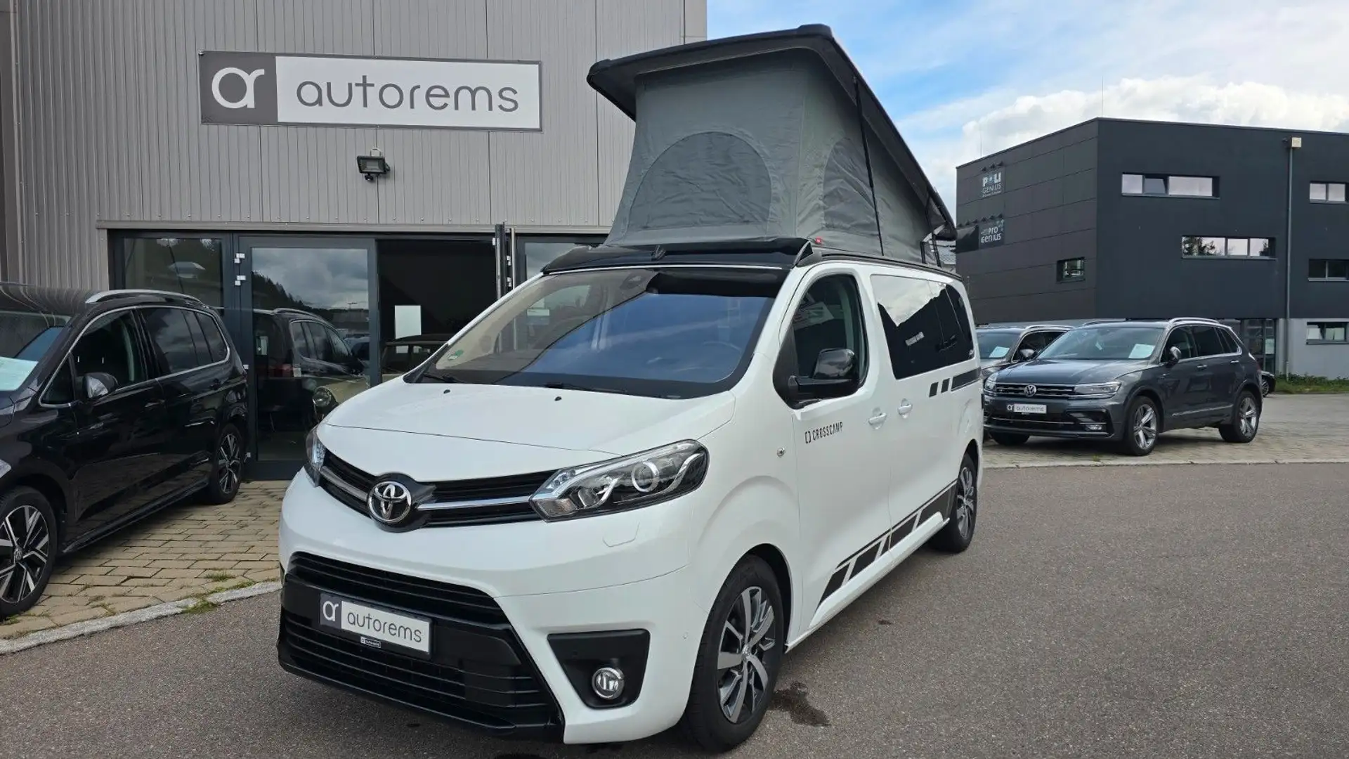 Toyota Proace L2*Crosscamp*7SITZER*KÜCHE*AHK*VORZELT* Weiß - 1