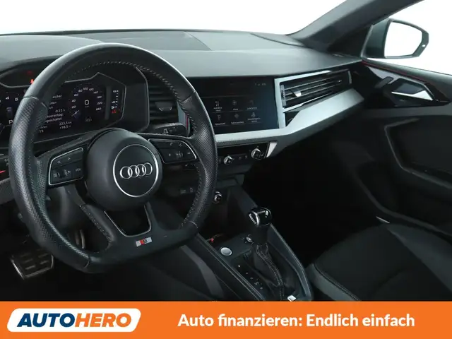 Audi A1 view 11