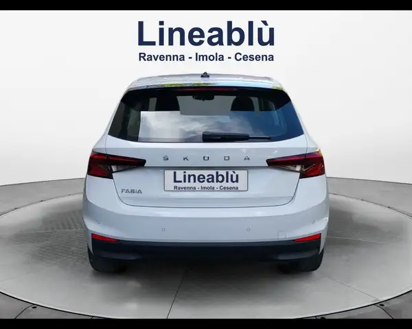 Skoda Fabia view 4