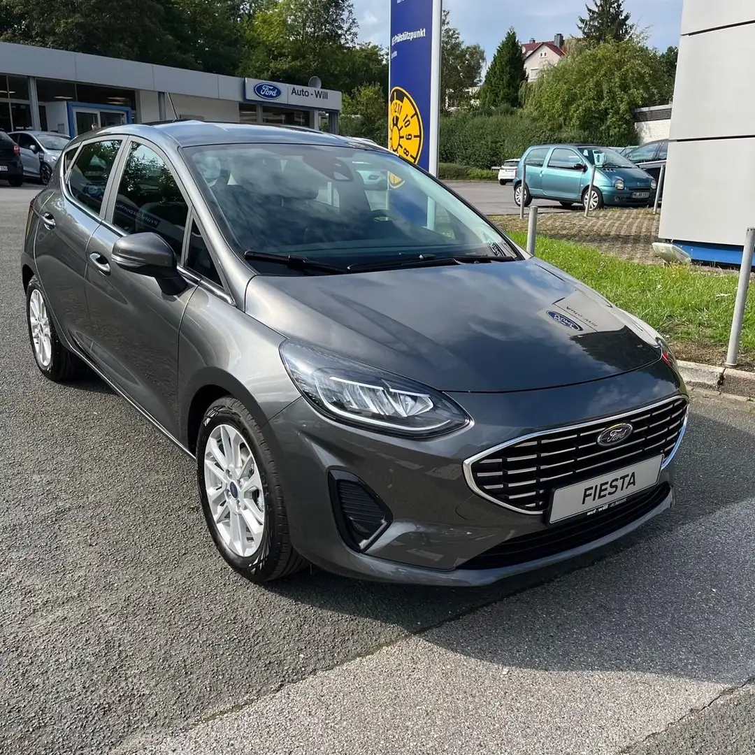Ford Fiesta FIESTA TITANIUM ECOBOOST WINTERPAKET LED Grau - 2