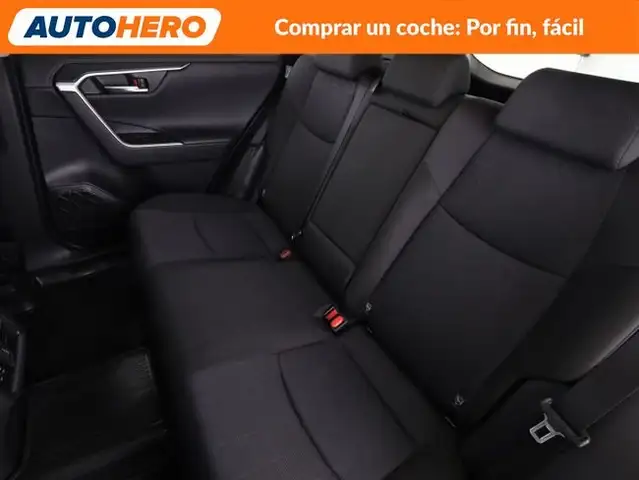 Toyota Rav4 view 15