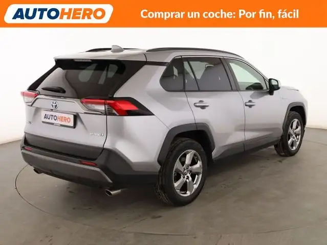 Toyota Rav4 view 6