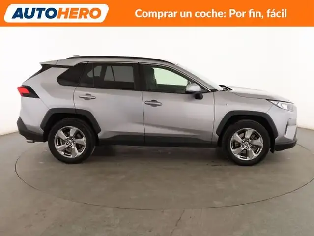 Toyota Rav4 view 7