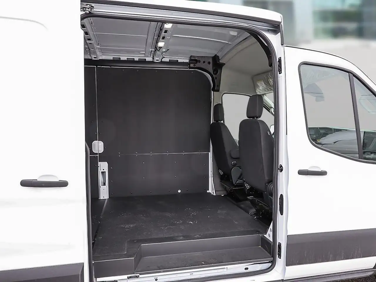 Ford Transit Cargo Van снимка Ford Transit Cargo Van