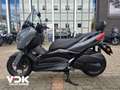 Yamaha X-Max 300 TECH MAX Grijs - thumbnail 3