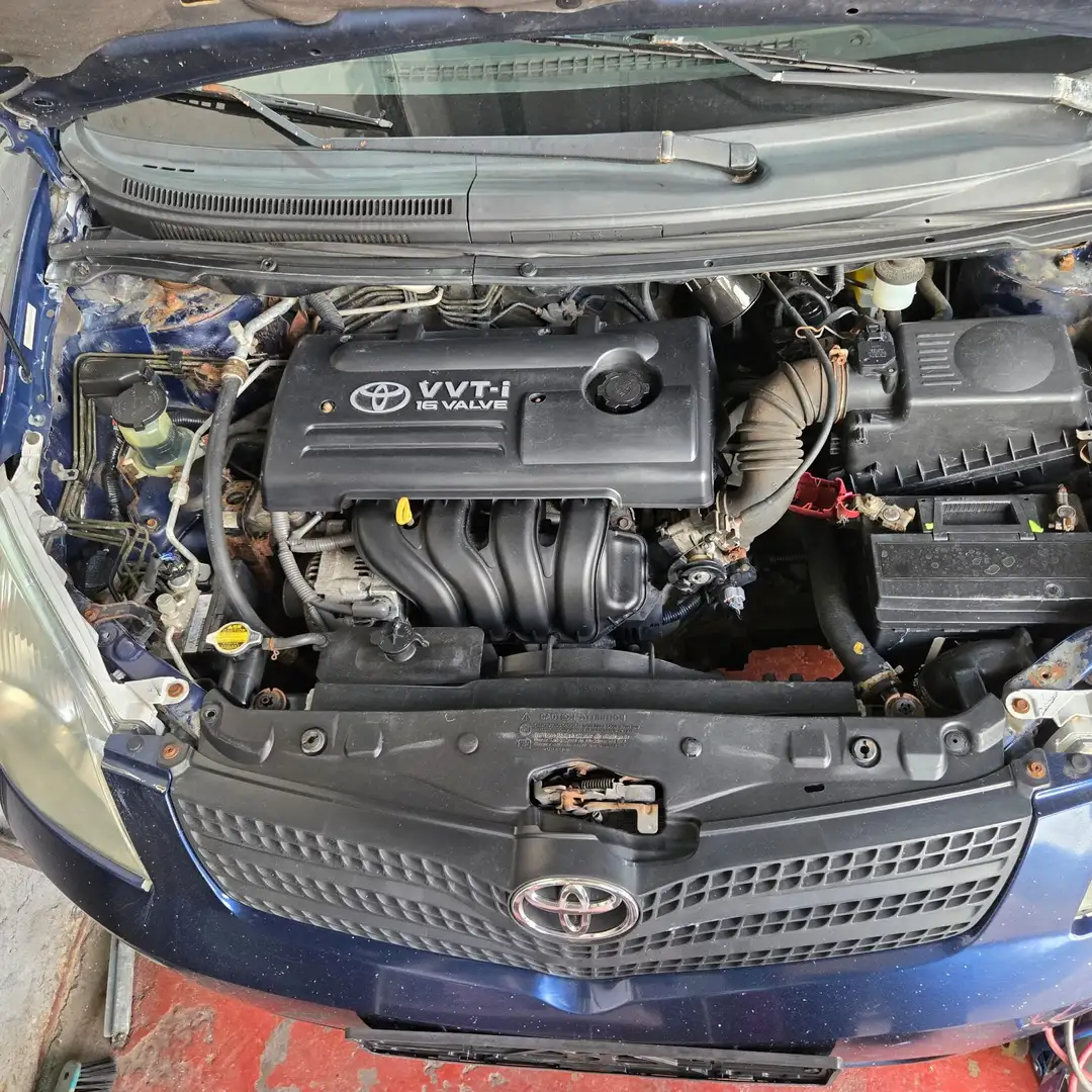 Toyota Corolla Verso 1.6i VVT-i 16v Linea Luna Bleu - 2