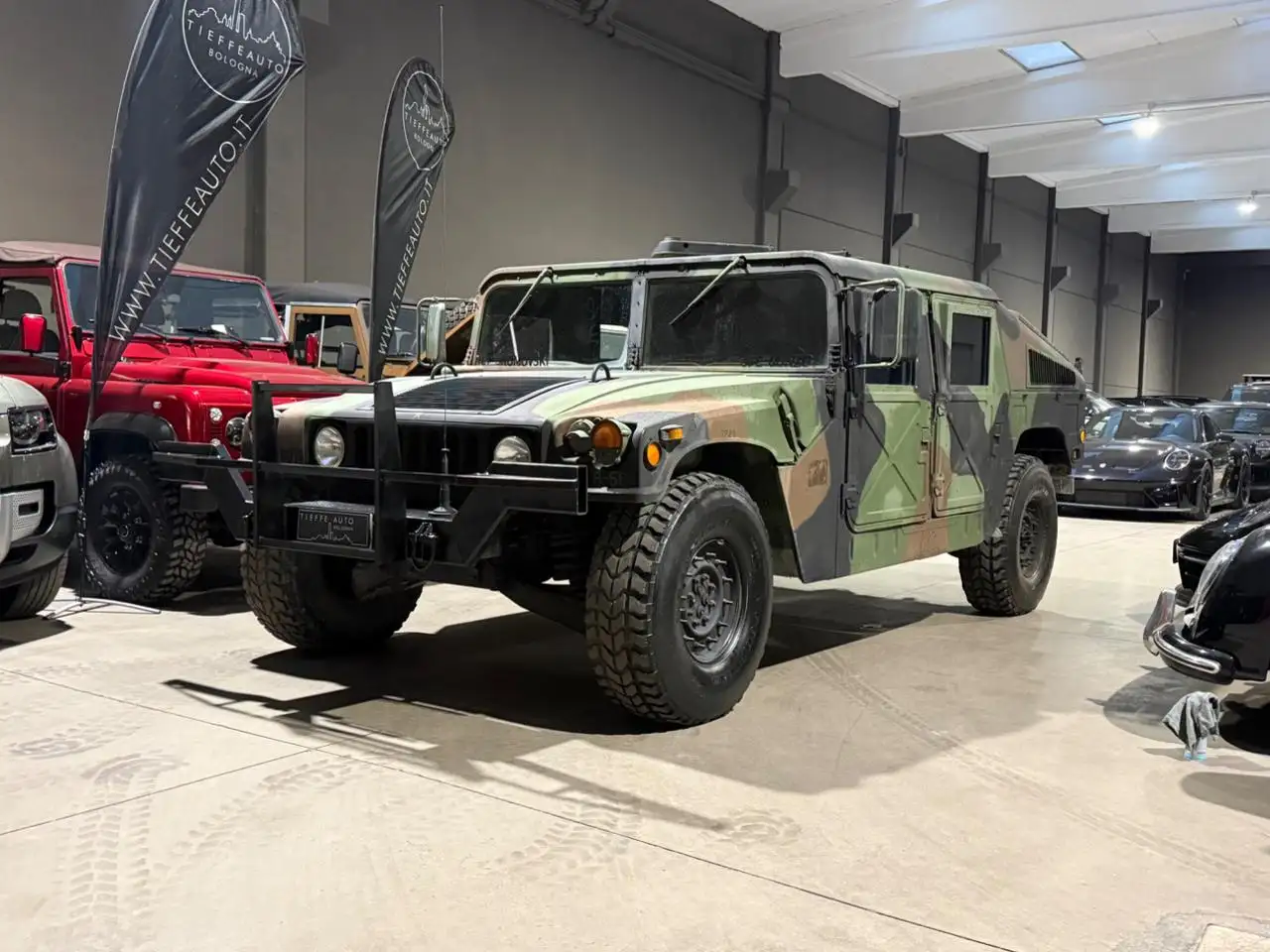 HUMMER H1
