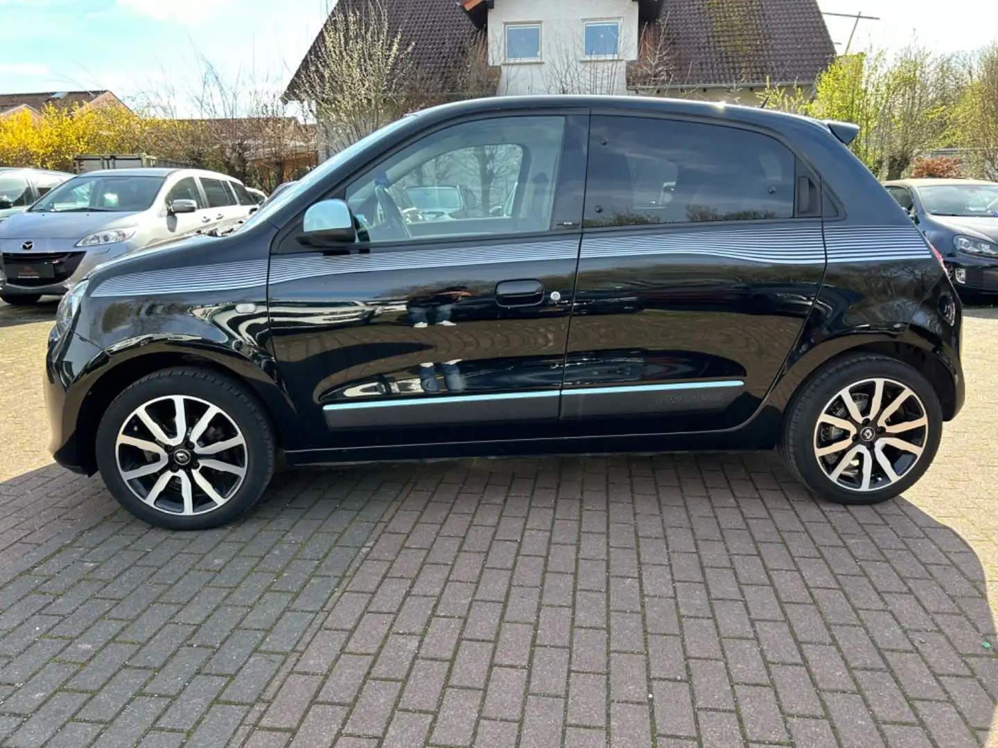 Renault Twingo Chic *Klimaauto*PDC*Bluetooth* Schwarz - 2