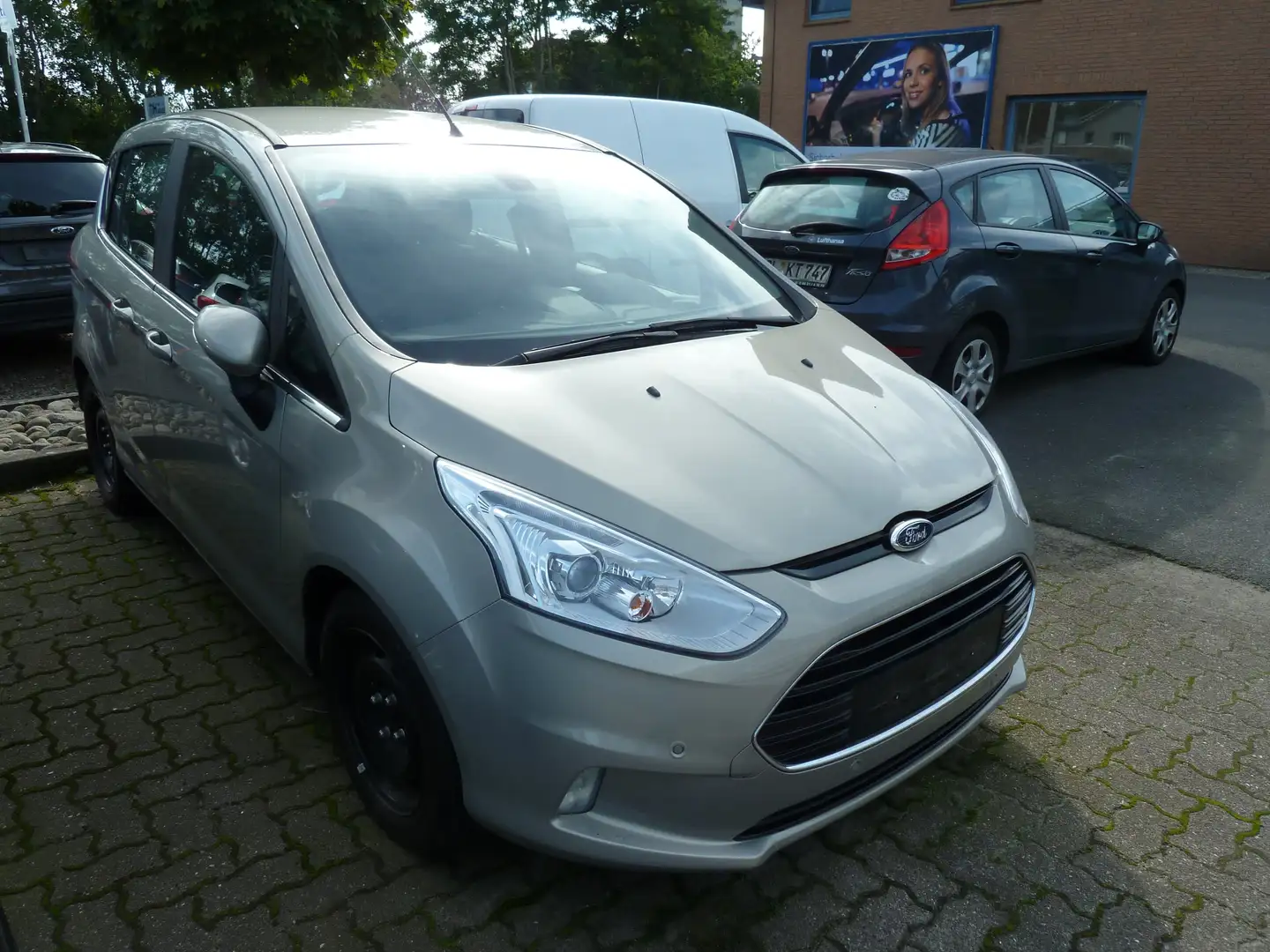 Ford B-Max Titanium Beige - 2