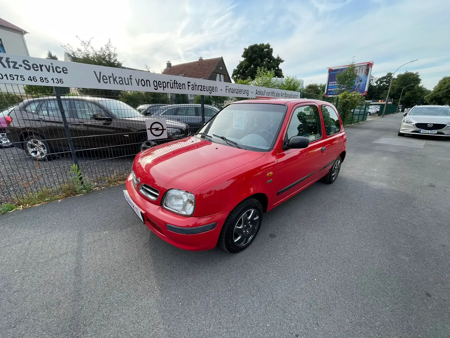 Nissan Micra 1.0 Red & Black "AUTOMATIK" nur 74.000 km! Rood - 2