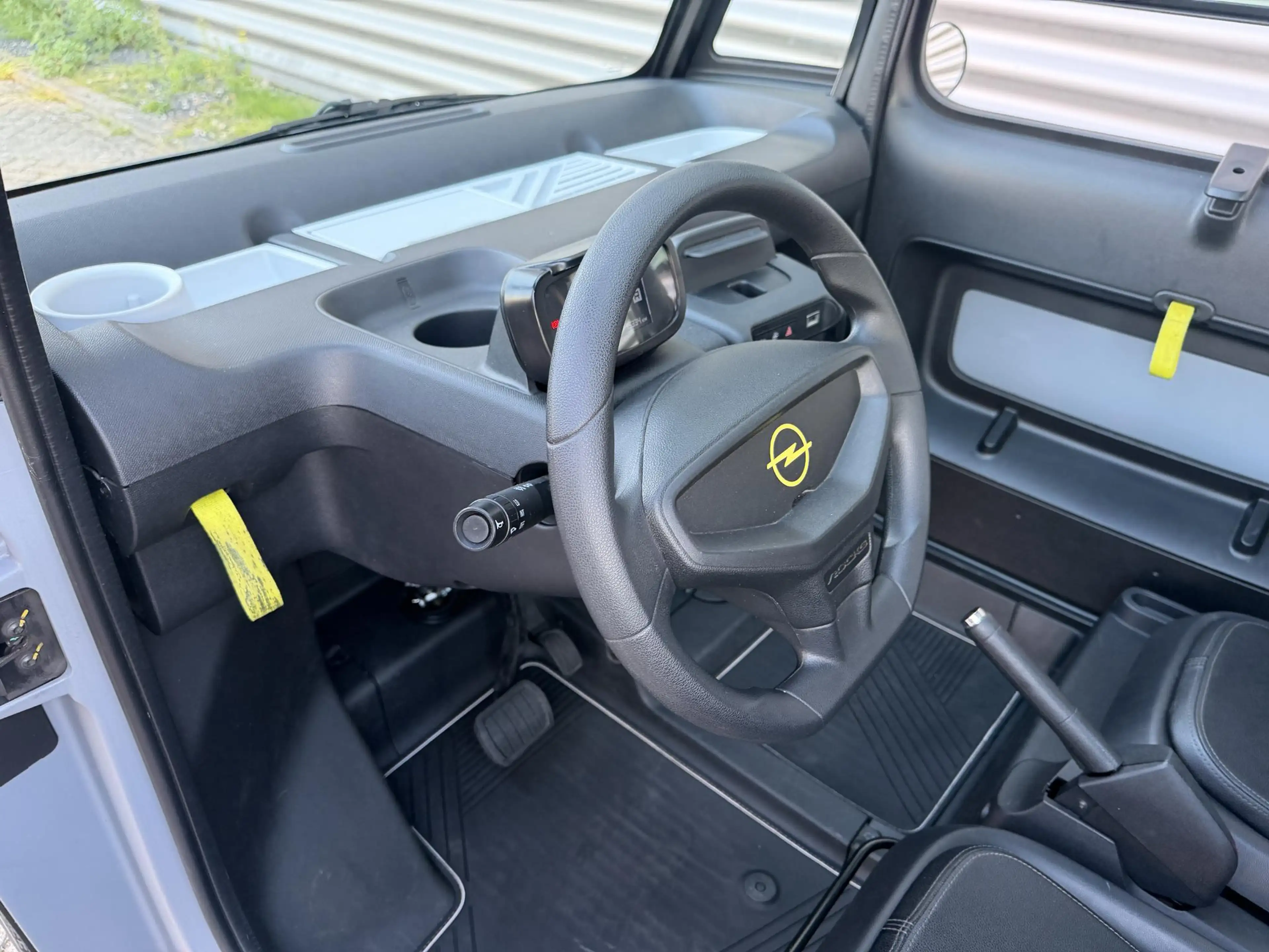 Opel Rocks-e Incl. BTW Rocks E-Rocks Eerste eigenaar Kargo — photo 12