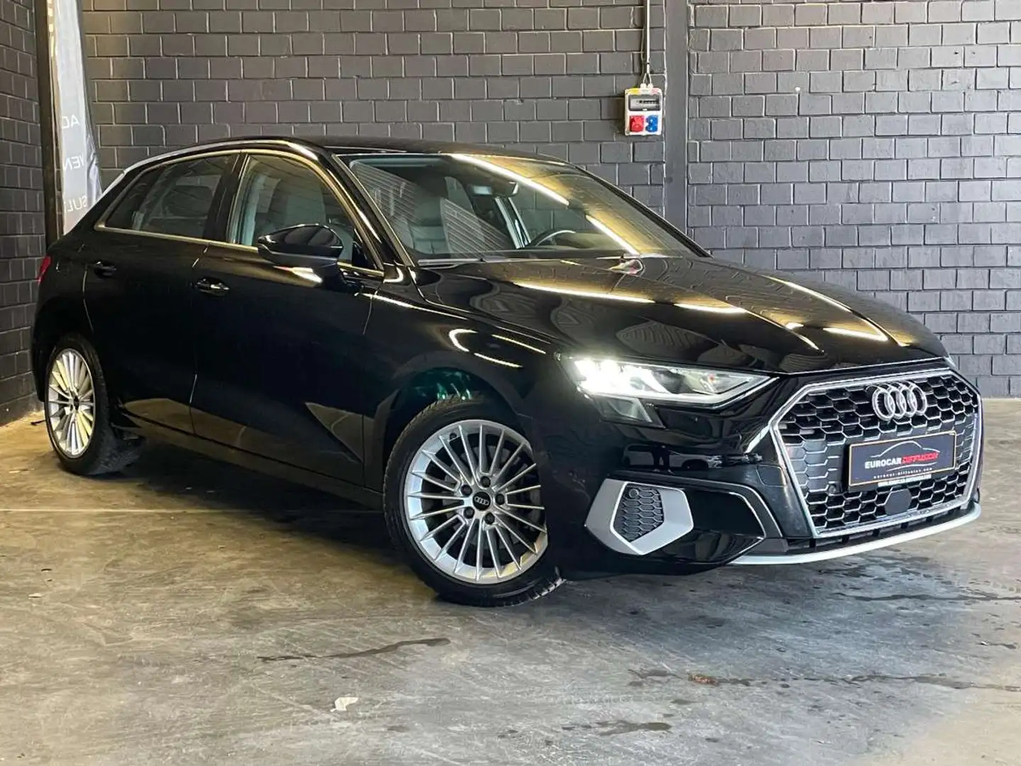 Audi A3 Sportback advanced 40 TFSI PHEV 204CV Noir - 2