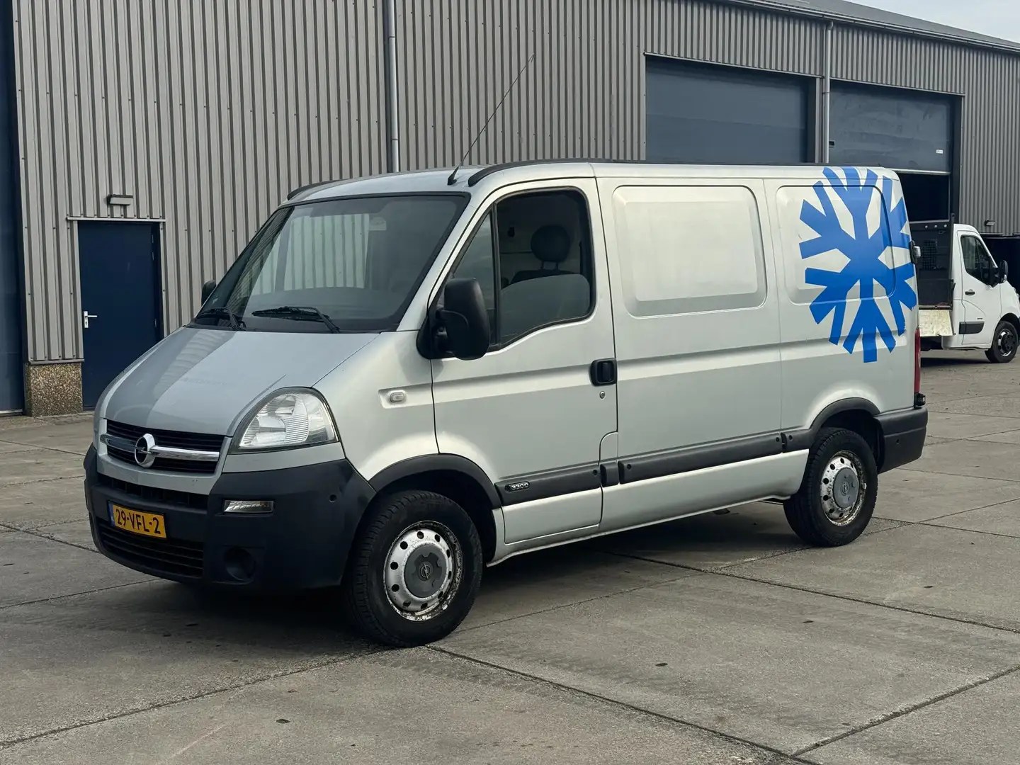 Opel Movano 2.5 CDTI L1H1 3 ZITS / N.A.P / RADIO / APK TOT 11- - 1