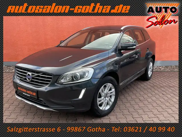 Volvo XC60 Summum AWD 1.Hand+MwSt AHK XENON CAM LEDER