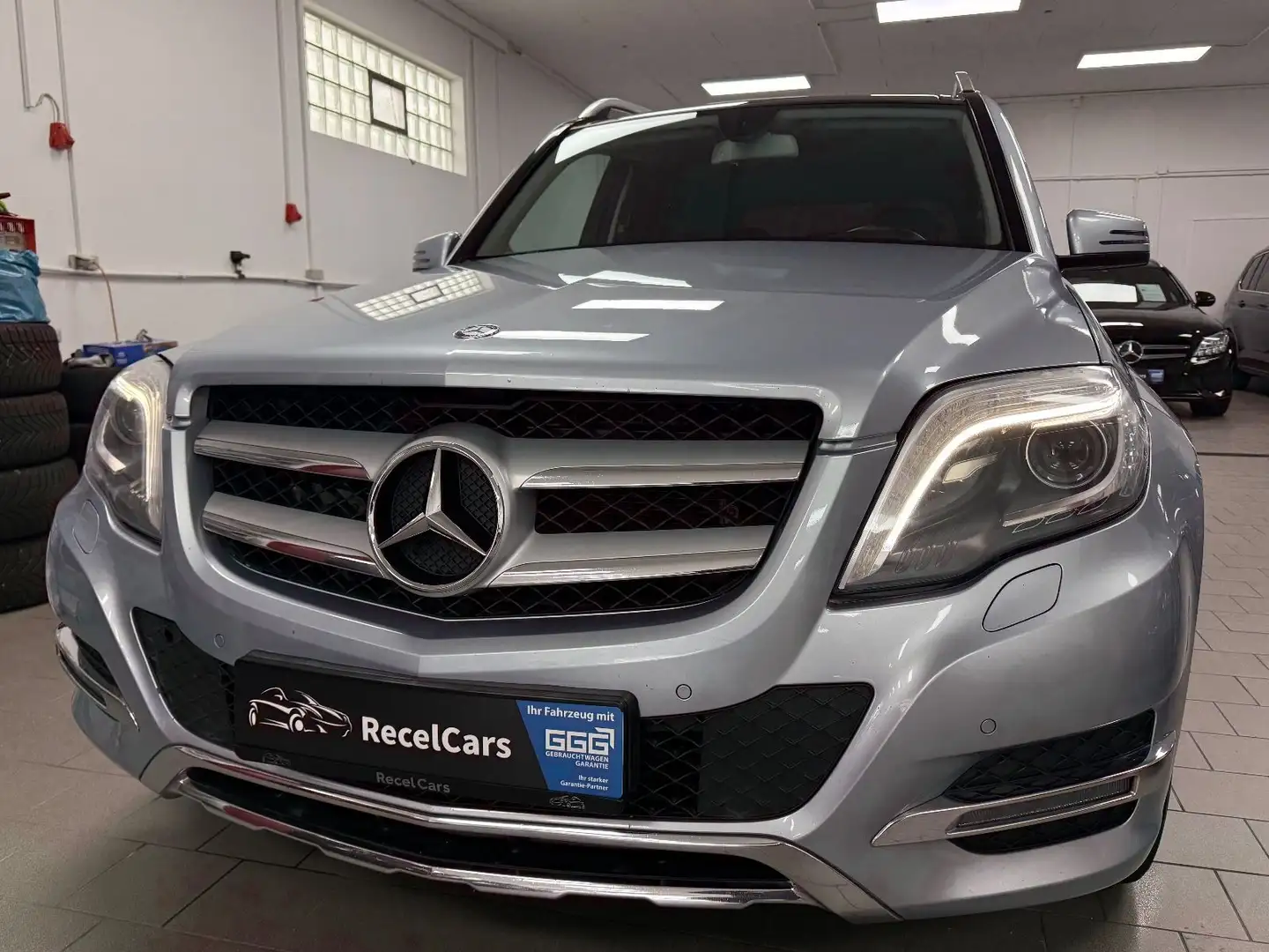 Mercedes-Benz GLK 350 CDI*4Matic*7-G Tronic*Leder*Bi-Xenon*PDC Silber - 1