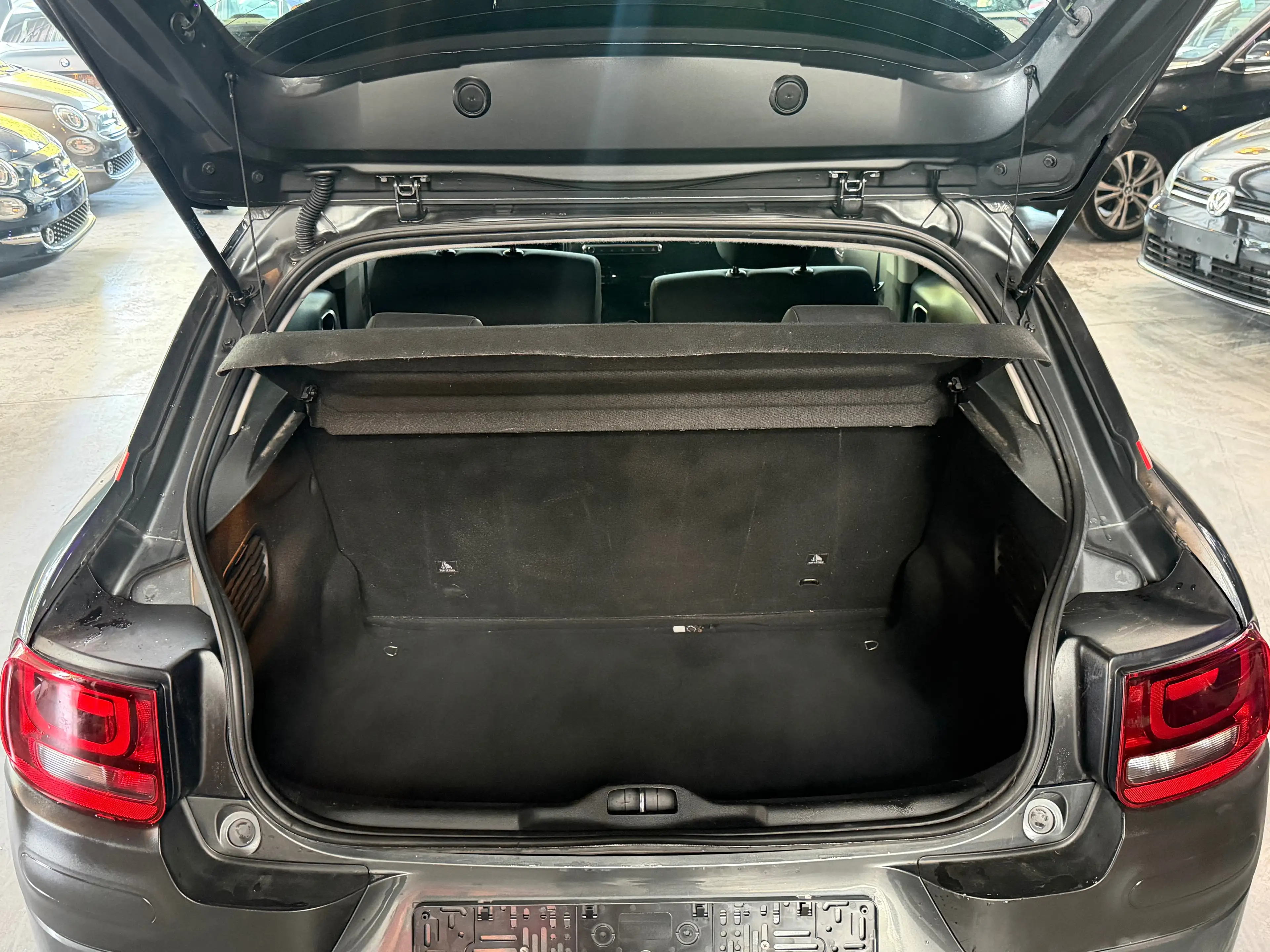Citroen C4 Cactus C4 Cactus 1.2  Feel Edition Classy/12 mois de garantie/automatique — photo 7