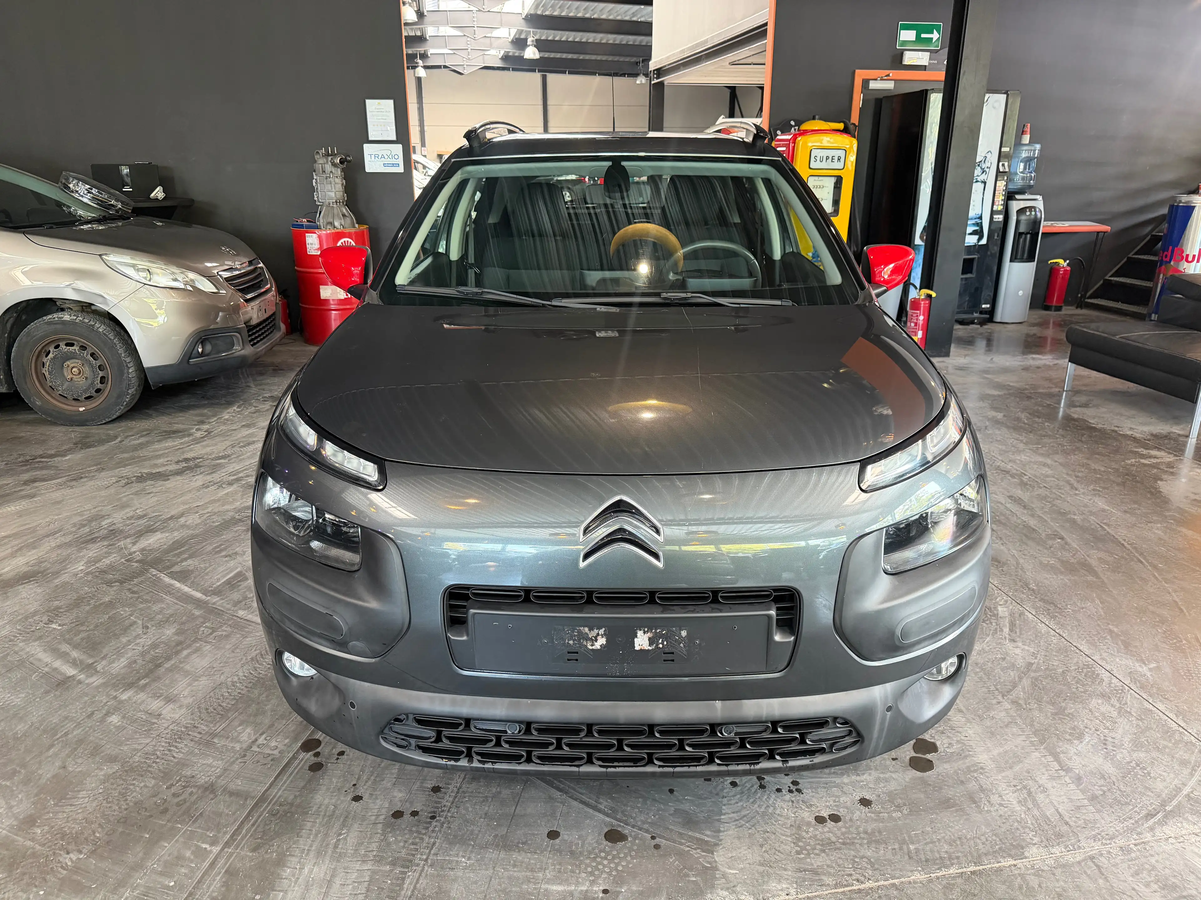 Citroen C4 Cactus C4 Cactus 1.2  Feel Edition Classy/12 mois de garantie/automatique — photo 2