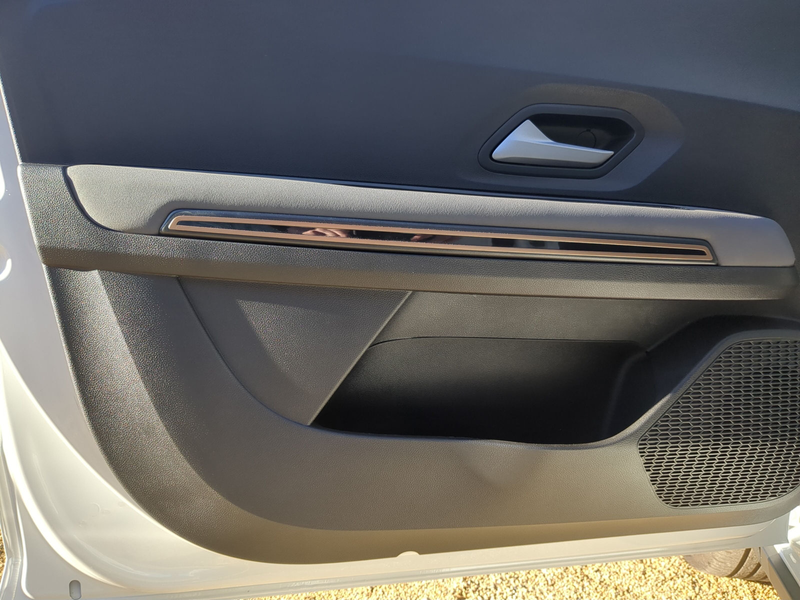 Dacia Jogger Hybrid 140 Extreme+ 7-Sitzer+Navi+SHZ+RFK+PDC — photo 13