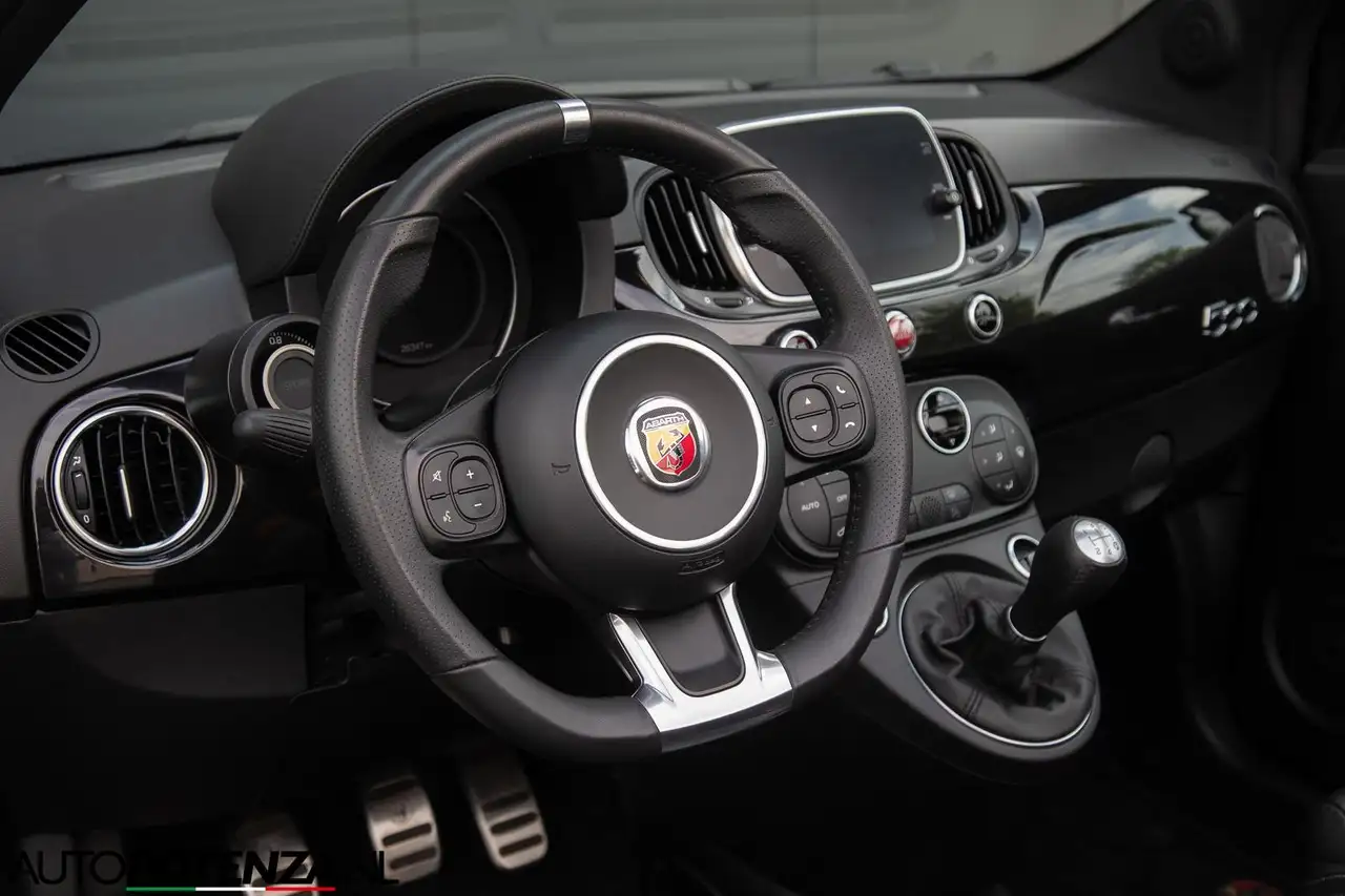 Abarth 595 2021 — фото 12