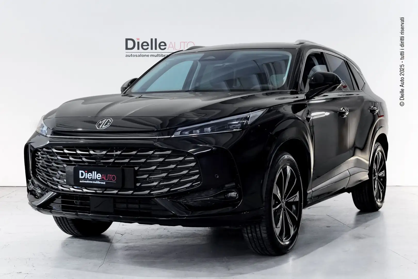 MG HS HS 1.5T-GDI Luxury Noir - 1