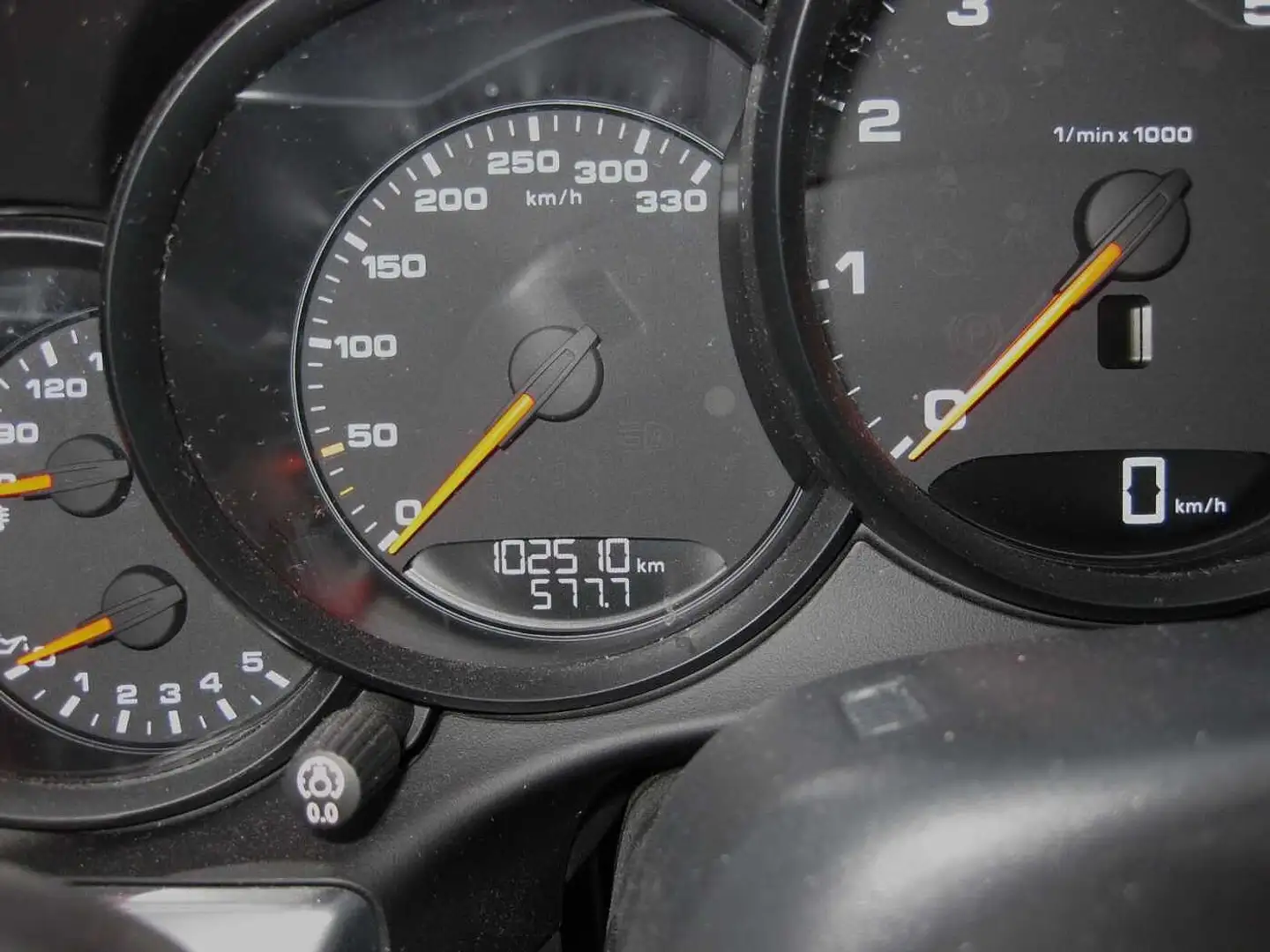 Porsche 991 Coupe Carrera S dt.Fzg.Schalter Gepflegt Gelb - 2