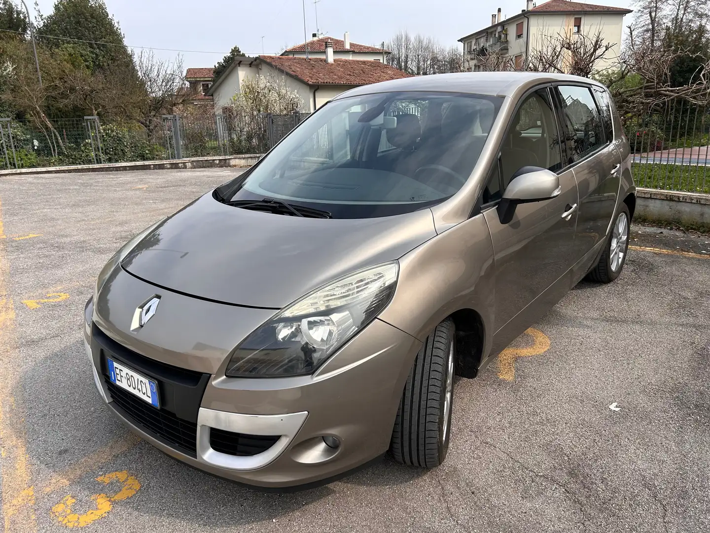 Renault Scenic Scenic III X-Mod 1.5 dci Dynamique 110cv Silver - 1
