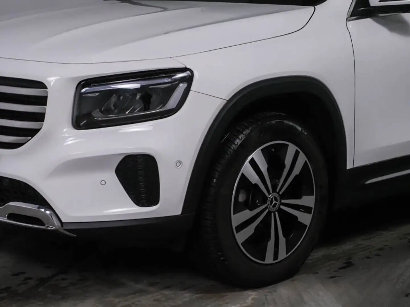 Mercedes-Benz GLB 200 GLB 200 Progressive Advanced/Totw./360°/V-Distr. Weiß - 2
