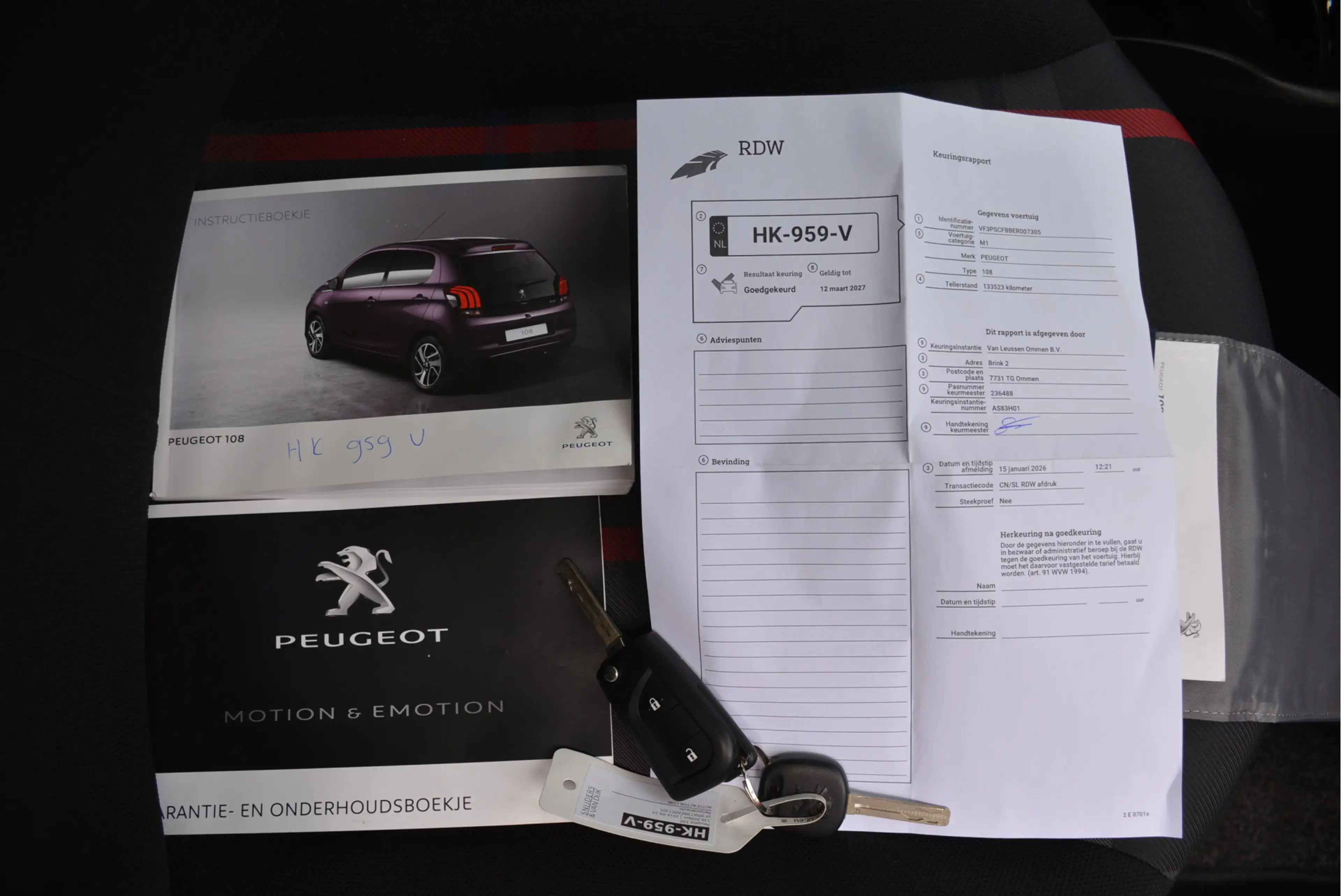 Peugeot 108 1.0 VTi Active Top Airco 5Drs — photo 16
