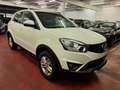 SsangYong Korando Korando 2.0i e-XGi200 2WD Crystal Blanc - thumbnail 1