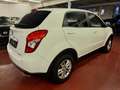 SsangYong Korando Korando 2.0i e-XGi200 2WD Crystal Blanc - thumbnail 19