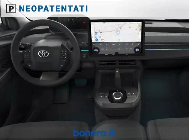 Toyota C-HR view 5