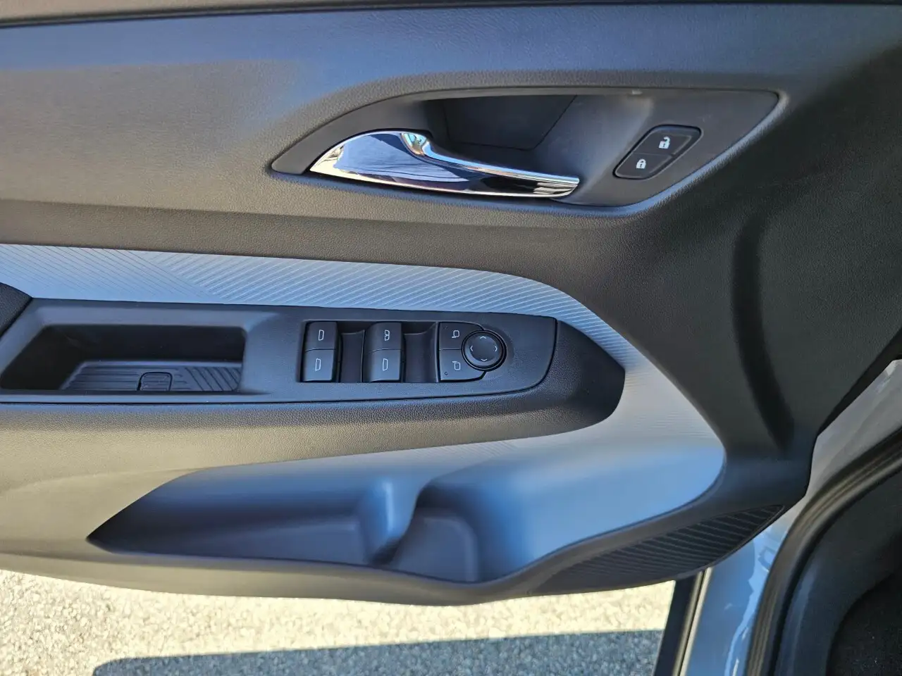 Chevrolet Bolt снимка Chevrolet Bolt
