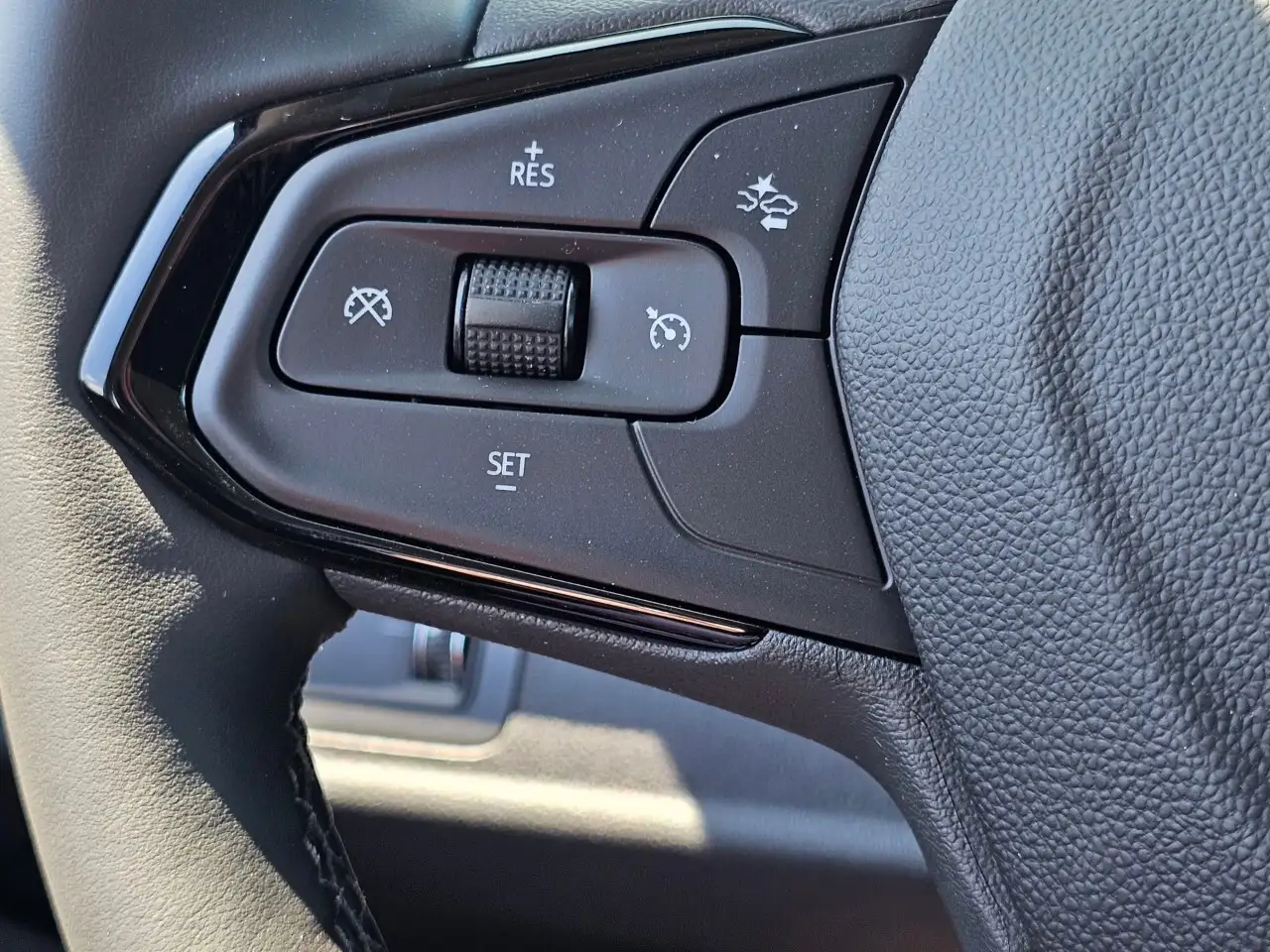 Chevrolet Bolt снимка Chevrolet Bolt